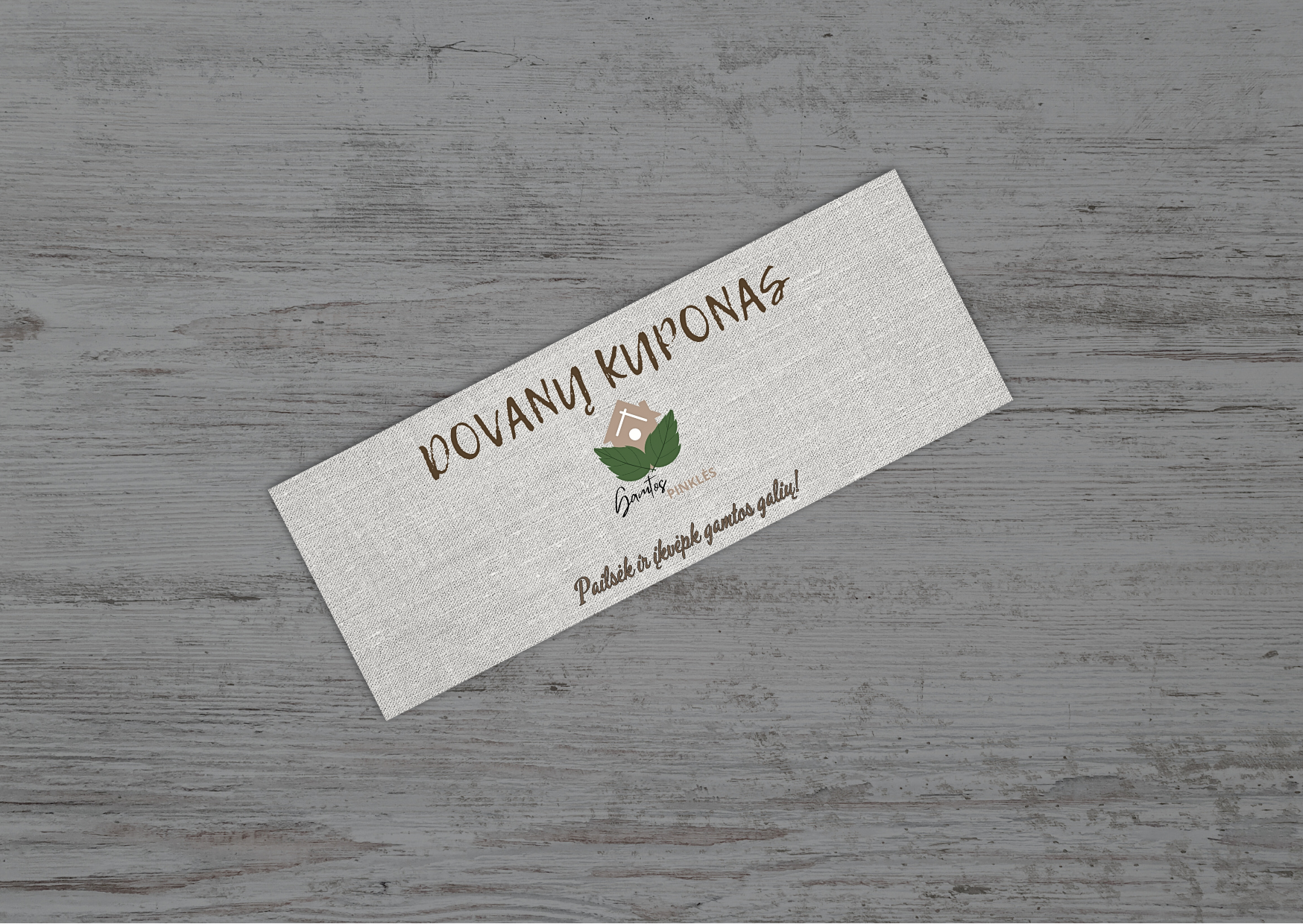 dovanų kuponas ant stalo